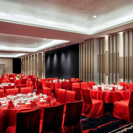 Pullman Miri Waterfront Hotell Eksteriør bilde The ballroom