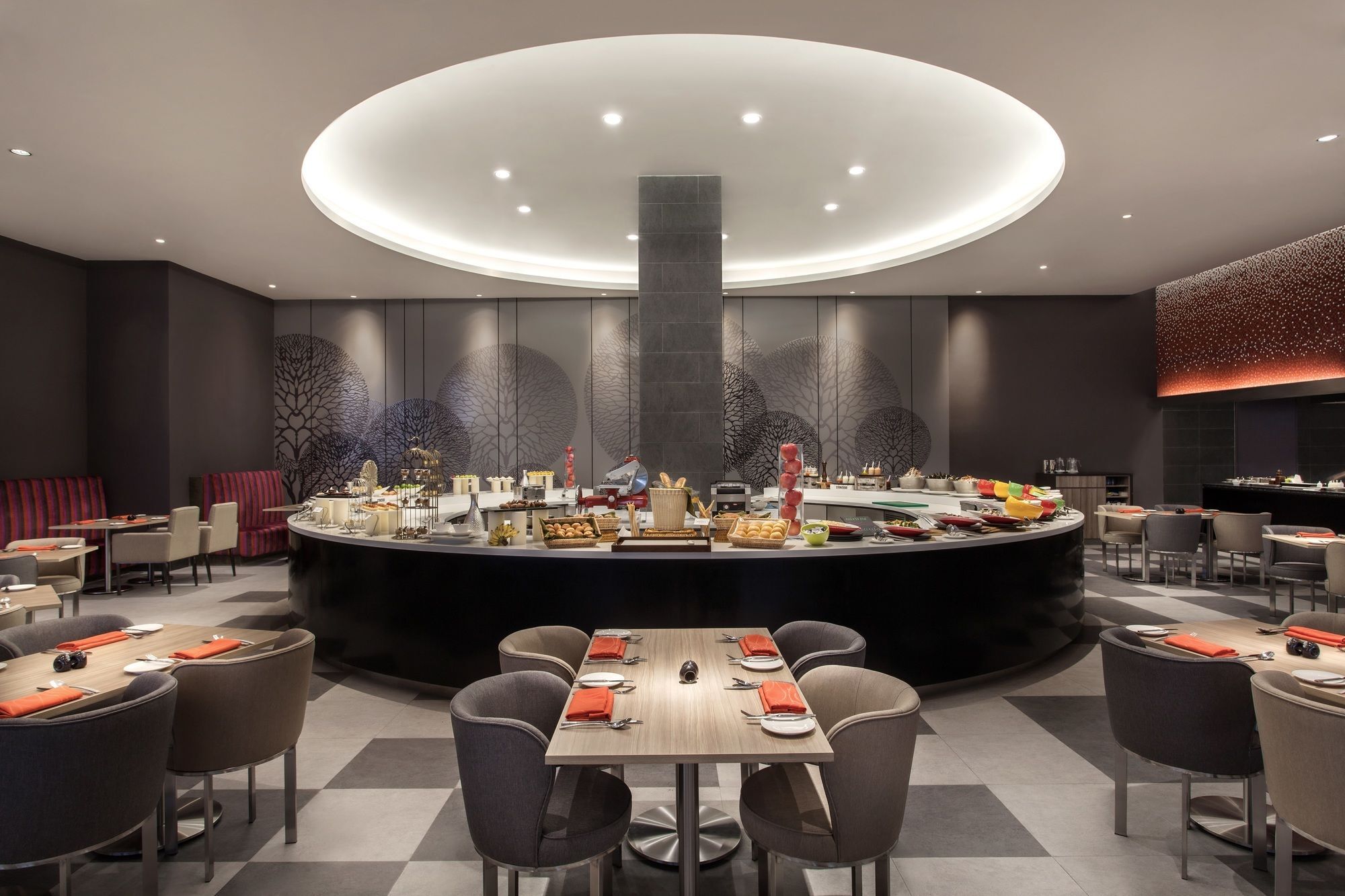 Pullman Miri Waterfront Hotell Eksteriør bilde The restaurant